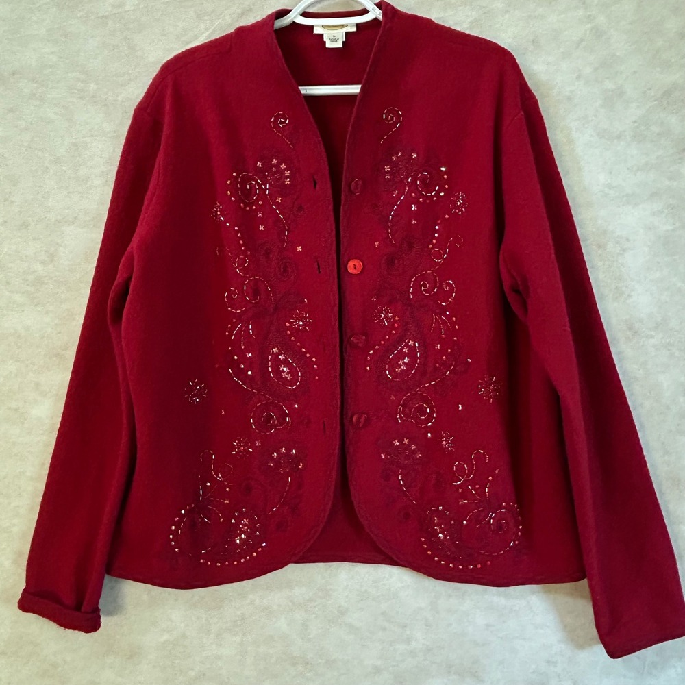 100%wool sweater with embroidery and beading on front (CRAFT) Damage back